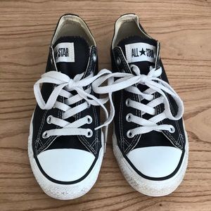 Black Converse